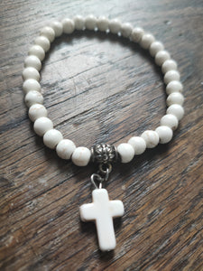 Bracelet perle + croix